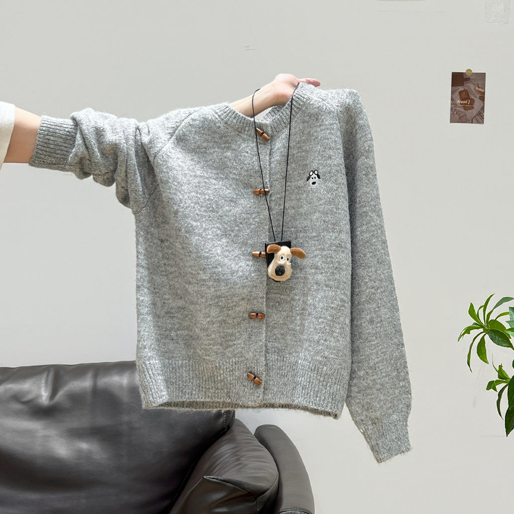 Soft Style Round Neck Horn Button Knitted Cardigan Women Loose Soft Versatile Sweater Coat