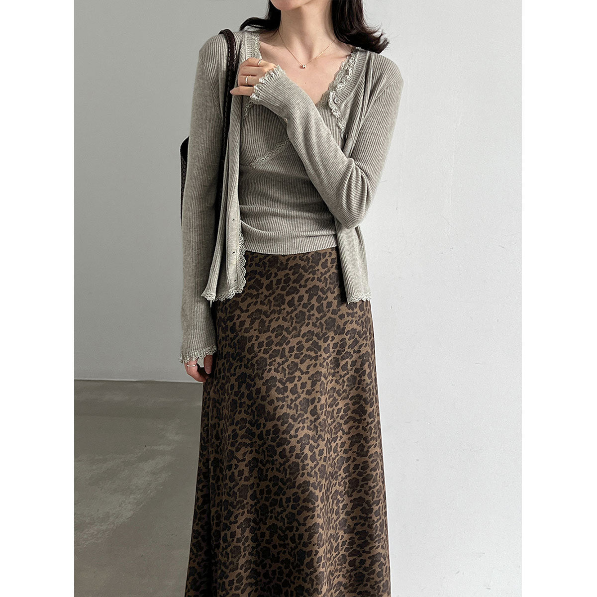 Lace Trim Knit Two-Piece Set for Women, V-Neck Crop Top + Elegant Fitted Cardigan