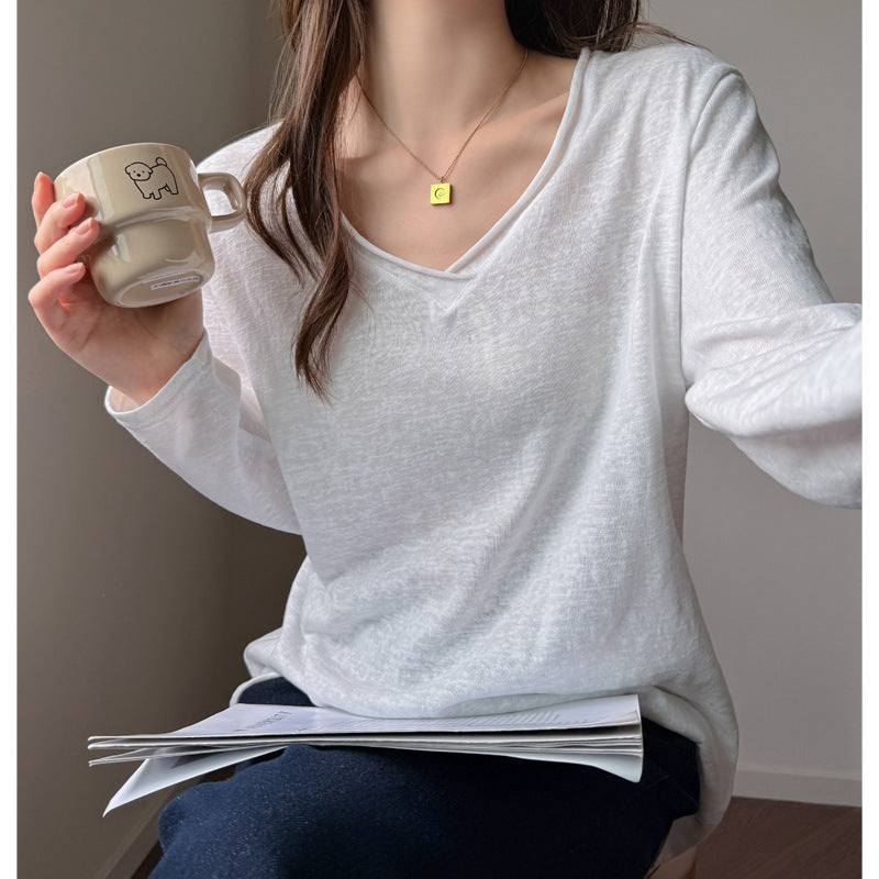 Relaxed long sleeve T-shirt for women, V-neck, snowflake cotton, inner wear or outer layer, straight shoulder, fashionable basic, loose fit, slimming top