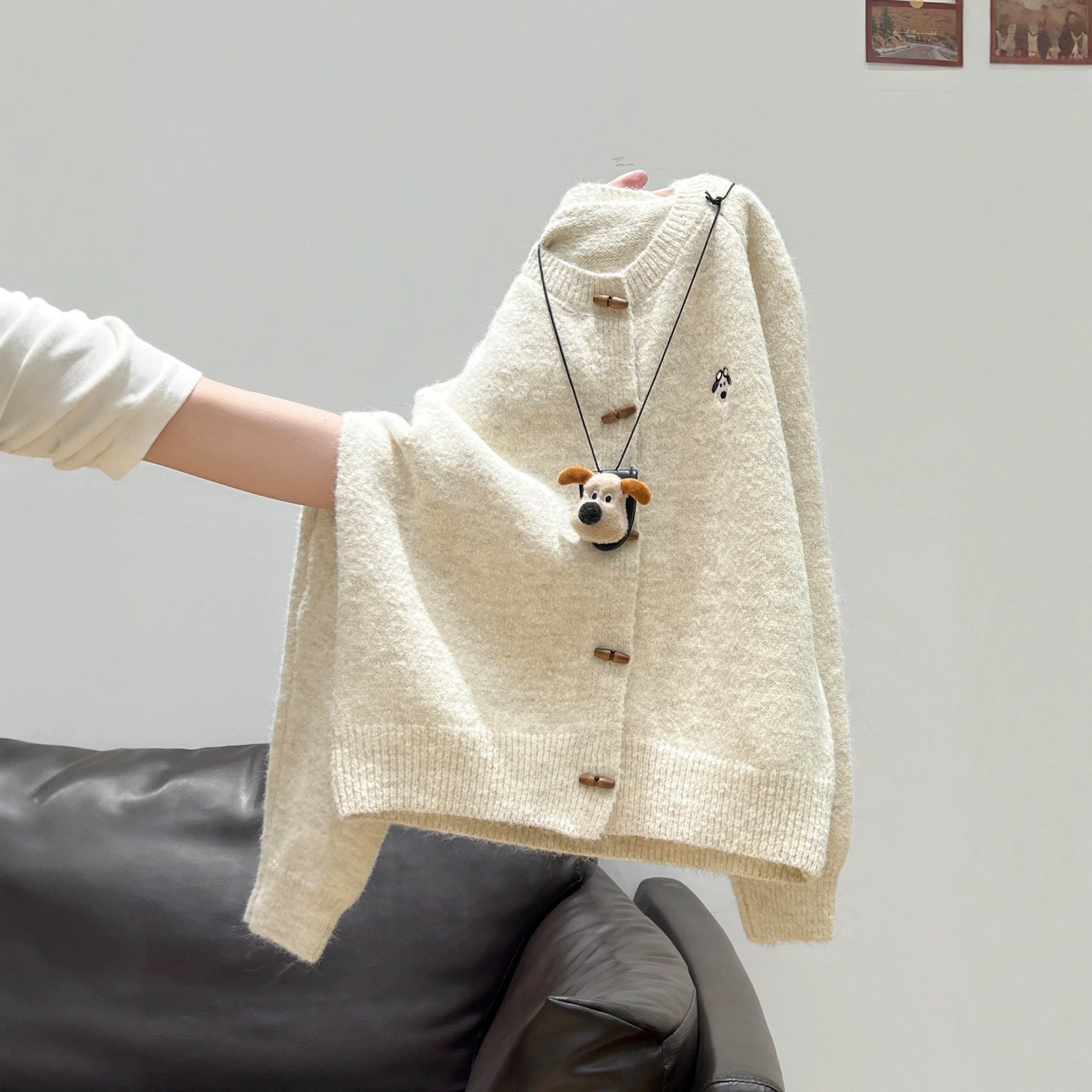 Soft Style Round Neck Horn Button Knitted Cardigan Women Loose Soft Versatile Sweater Coat