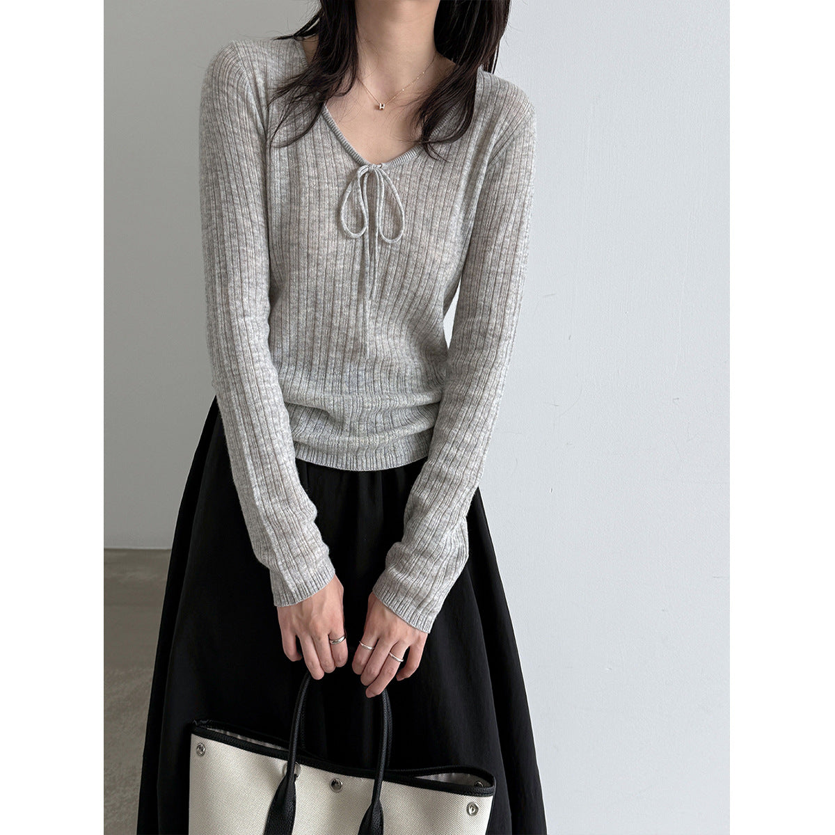 Charming Wool Knotted Bow Knit Sweater for Women, Autumn Simple Slim Fit Soft Basic Pullover