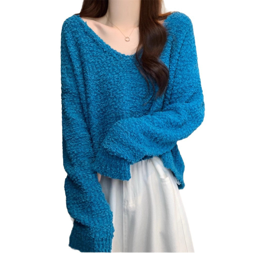Women's Short V-Neck Knit Top