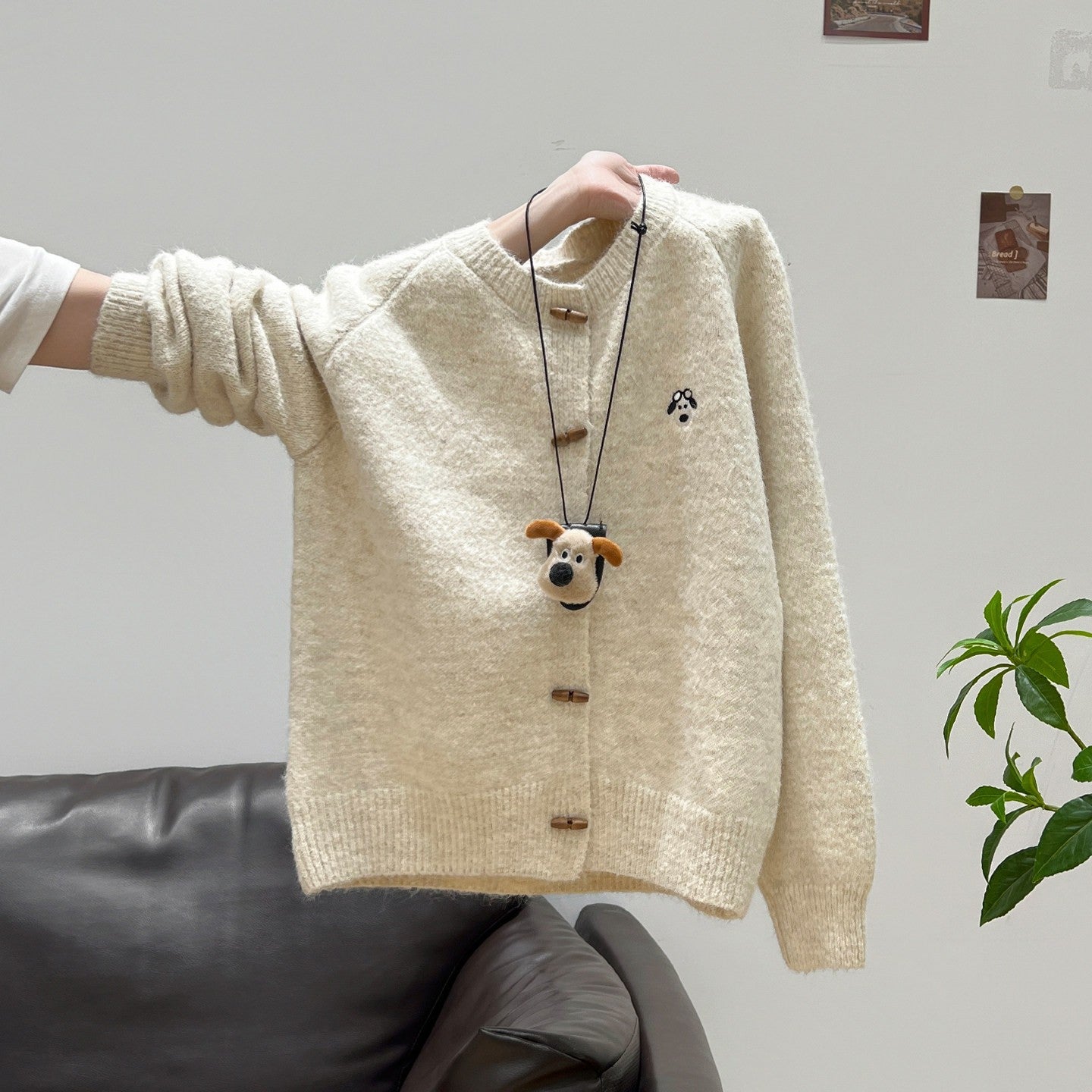 Soft Style Round Neck Horn Button Knitted Cardigan Women Loose Soft Versatile Sweater Coat